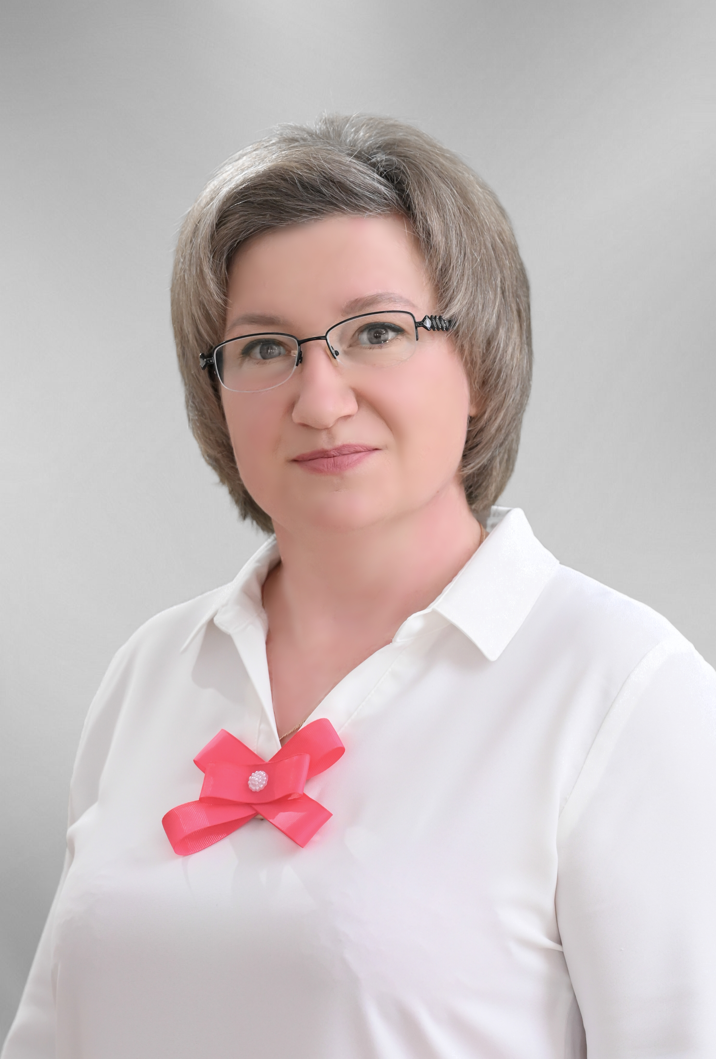 Воспитатель высшей категории Ещенко Светлана Владимировна.